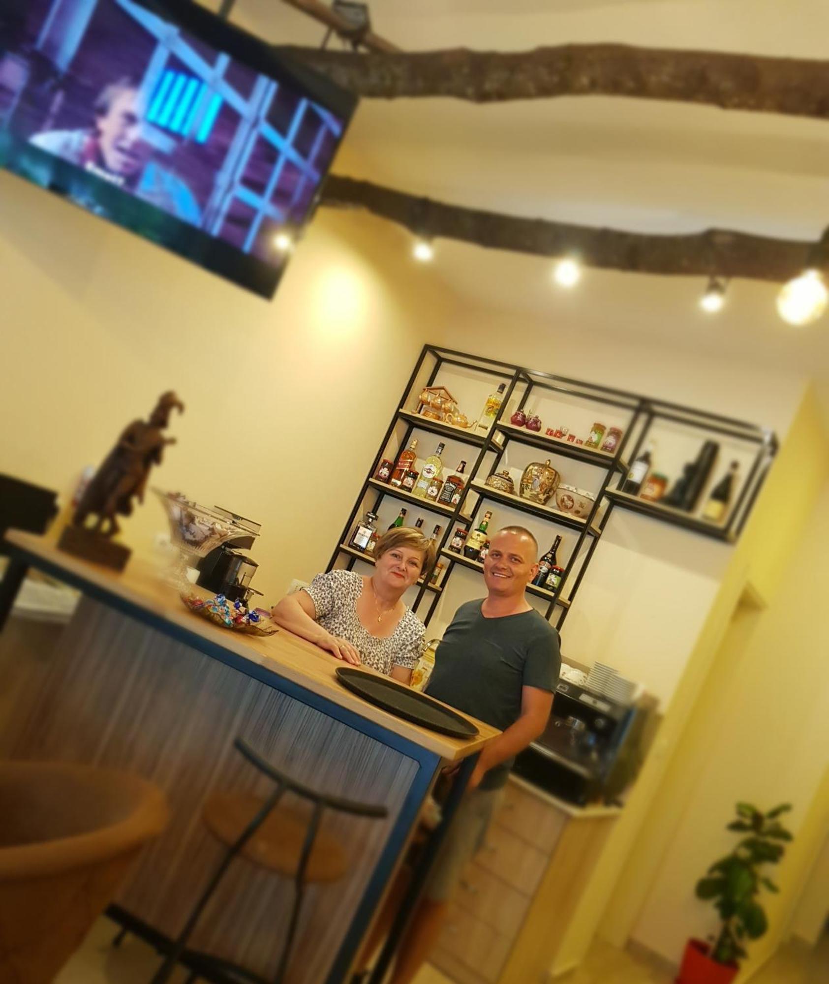 Përmet Dimitri Guest House מראה חיצוני תמונה