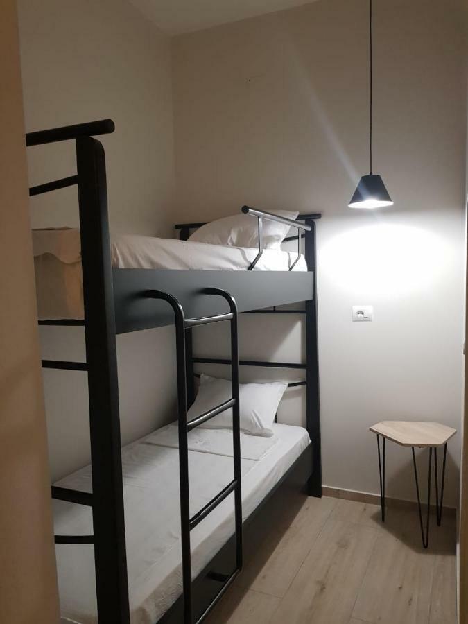 Përmet Dimitri Guest House מראה חיצוני תמונה